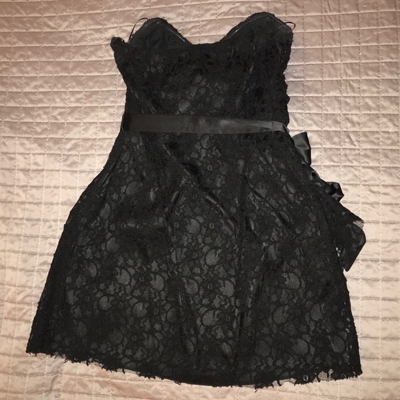 Express little black lace dress - Picture 6 of 6